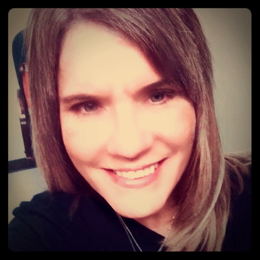 Meet your Posher, Andrea